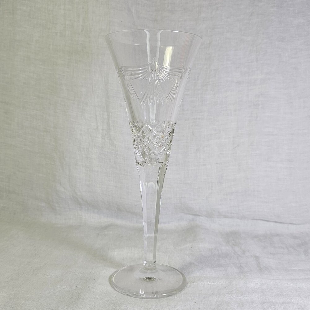 Waterford Crystal Millennium Collection Peace Toasting Flute Dove